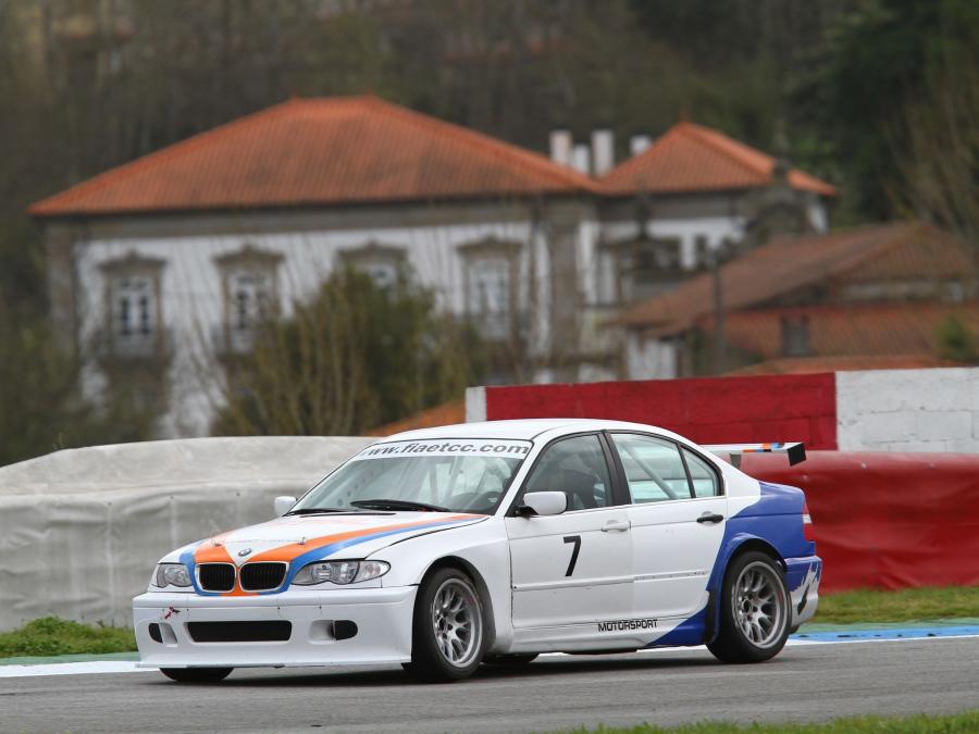  BMW 320i ETCC Sedan 2003 года  (фото 6 из 16)